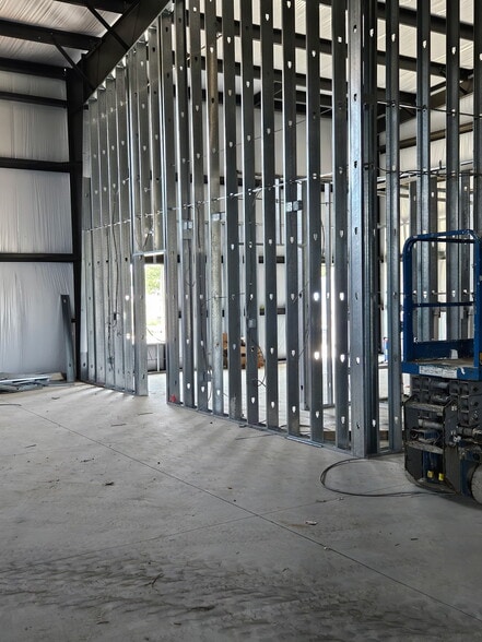 More Photos Of 0 Dinan Rd, Dunn Warehouse For Lease