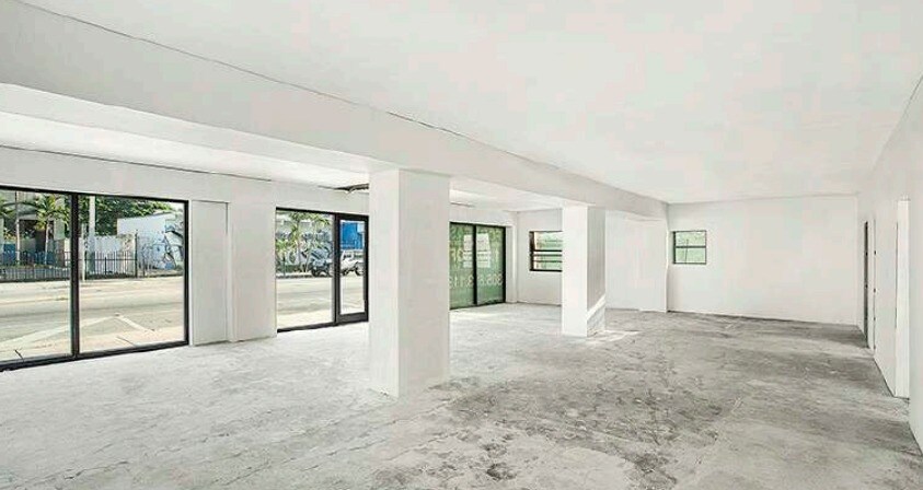 More Photos Of 254 NW 36th St, Miami Storefront For Lease