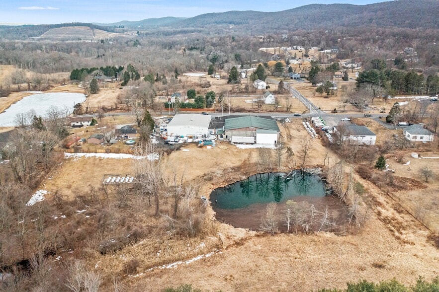 More Photos Of 381 Vineyard Ave, Highland Refrigeration Cold Storage For Sale