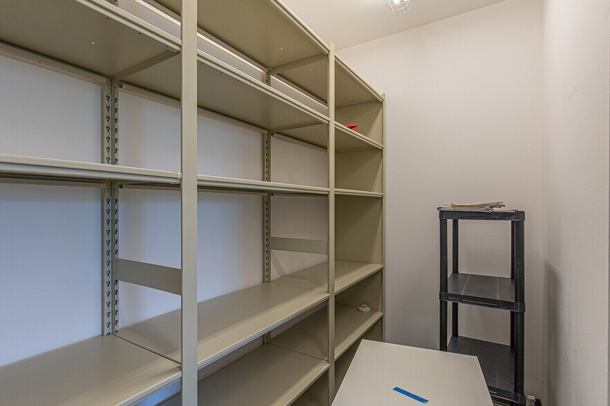 More Photos Of 150 Mercury Village Dr, Durango Medical For Lease