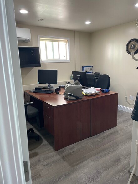 More Photos Of 3391 Mt Diablo Blvd, Lafayette Storefront Retail Office For Lease