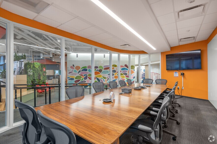 More Photos Of 3675 Market St, Philadelphia Office For Lease