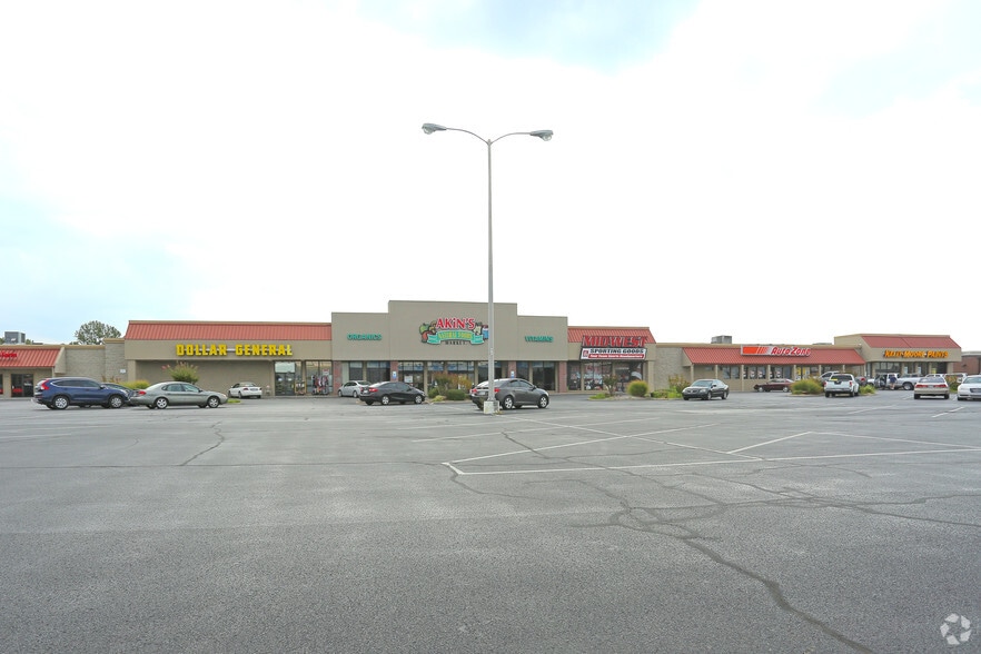 More Photos Of 11907-12037 S Memorial Dr, Bixby Storefront For Lease