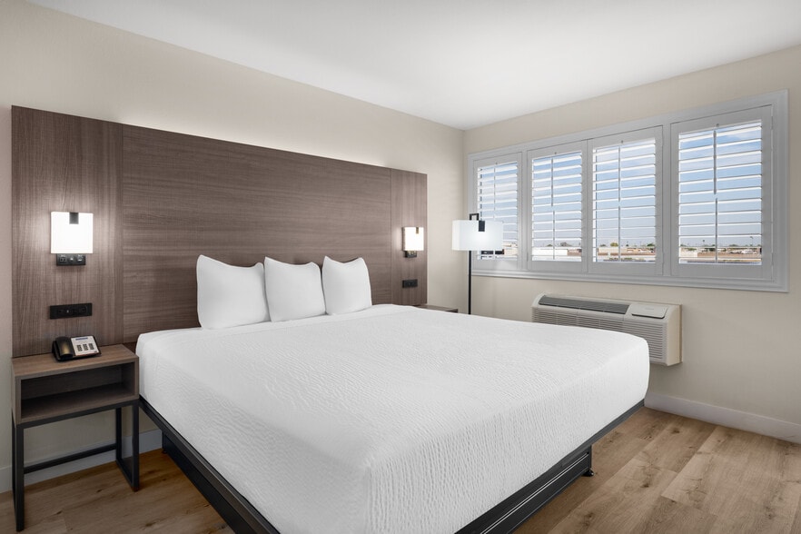 More Photos Of 1093 Airport Rd, Imperial Hotel For Sale