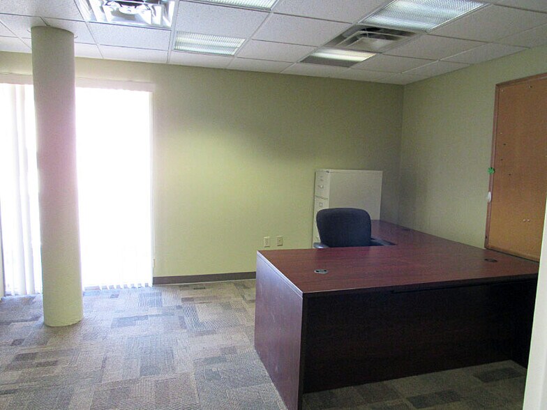 More Photos Of 1300 Market St, Lemoyne Office For Sale