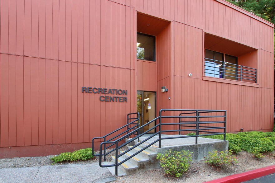 More Photos Of 1800 Green Hills Rd, Scotts Valley Office For Lease