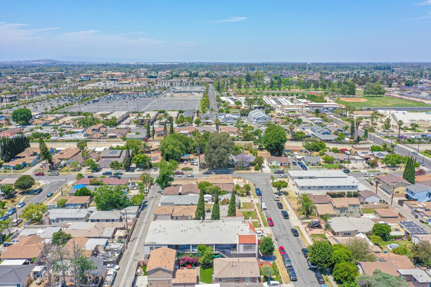 More Photos Of 12120 215th St, Hawaiian Gardens Apartments For Sale
