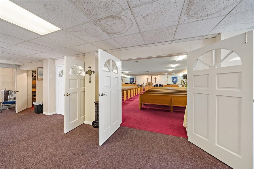 More Photos Of 3601 W Old 441, Mount Dora Specialty For Sale