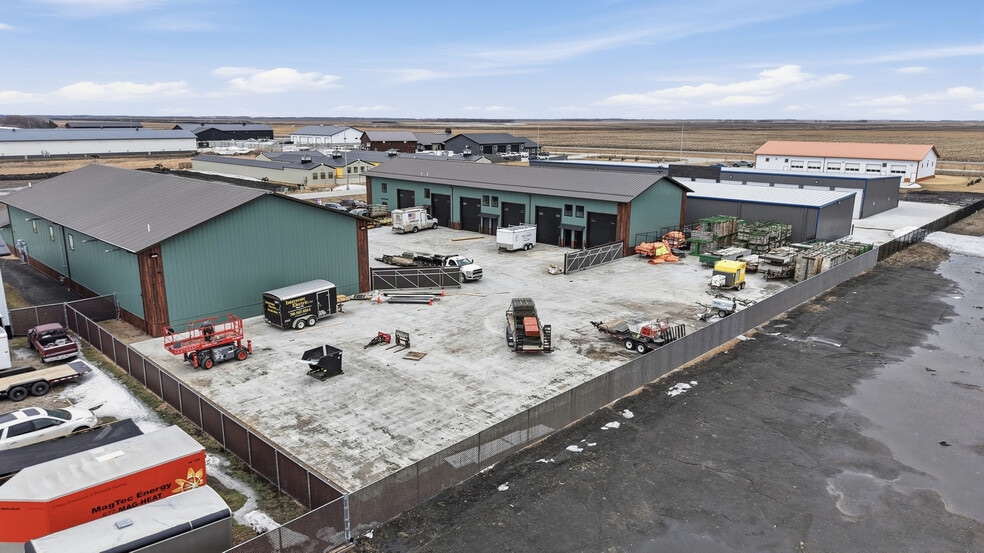 Primary Photo Of 1015 5th E st, Horace Flex For Lease