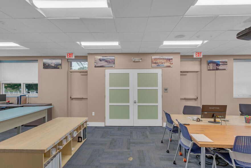 More Photos Of 100 Gaither Dr, Mount Laurel Medical For Lease