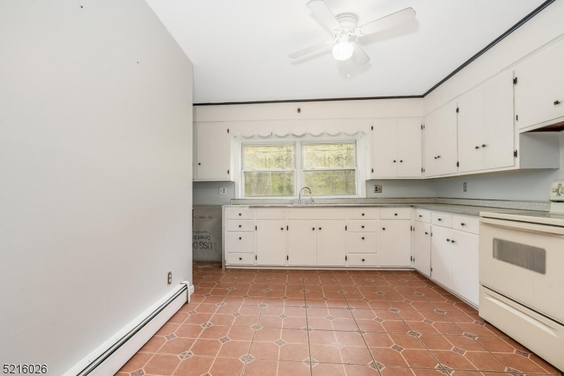 More Photos Of 489 U.S. 46, Oxford Storefront Retail Residential For Sale