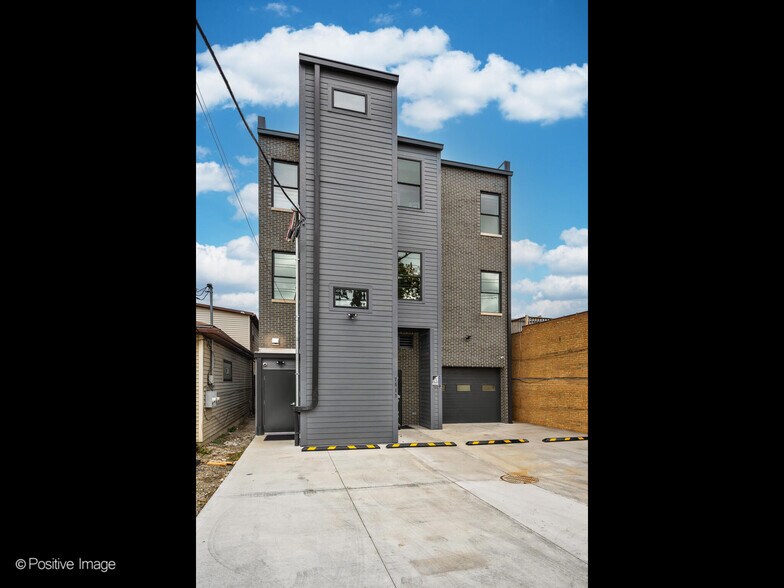 More Photos Of 7517 W Belmont Ave, Chicago Storefront Retail Residential For Lease