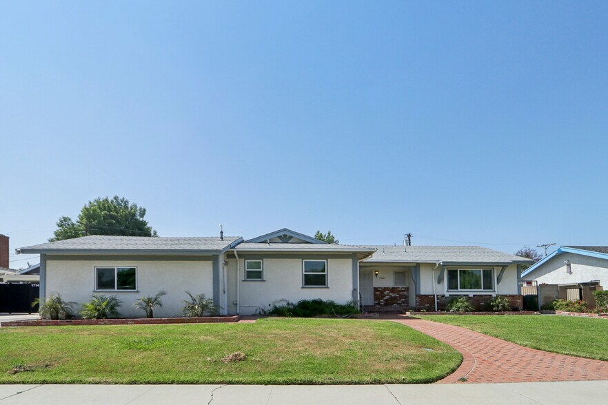 Primary Photo Of 17148 Stare St, Northridge Apartments For Sale