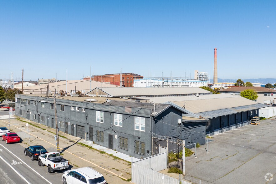 More Photos Of 1401 Illinois St, San Francisco Warehouse For Lease