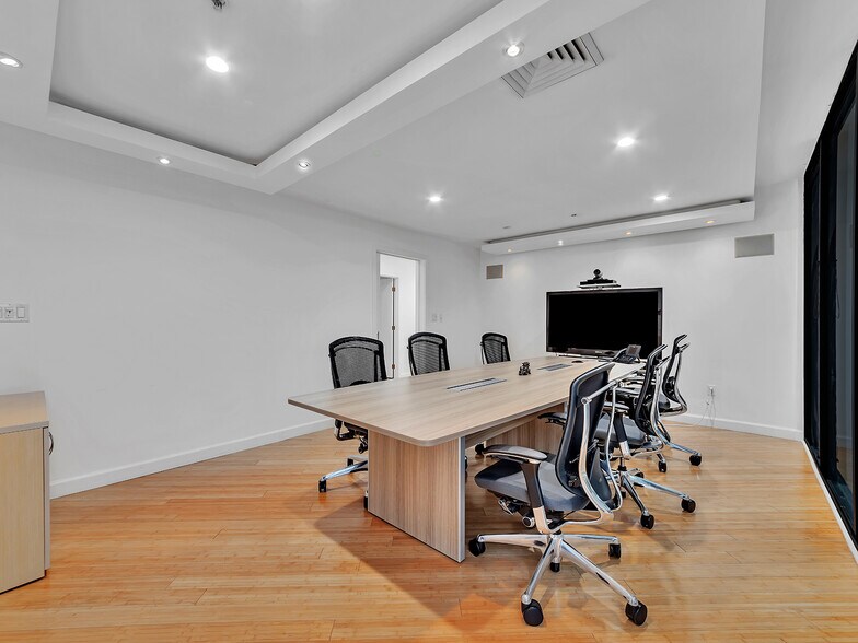 More Photos Of 1110 Brickell Ave, Miami Office Residential For Sale