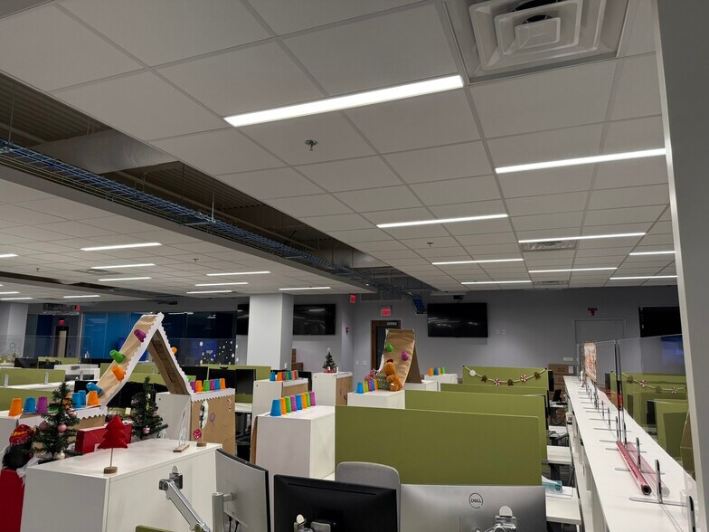 More Photos Of 3253 E Chestnut Expy, Springfield Office For Lease