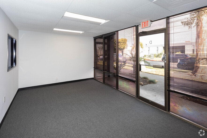 More Photos Of 7201-7291 Garden Grove Blvd, Garden Grove Unknown For Lease