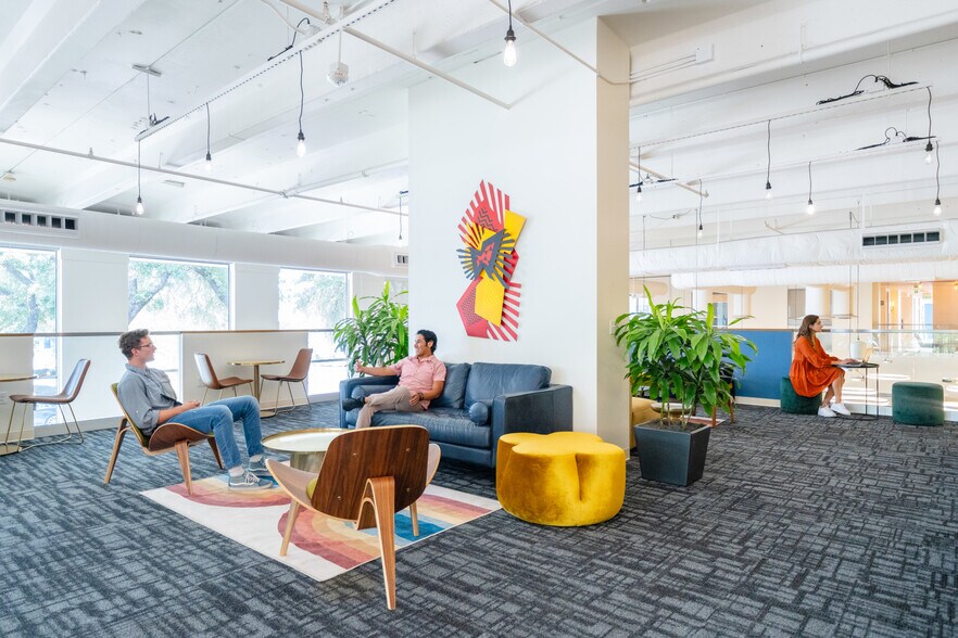 More Photos Of 6301 Gaston Ave, Dallas Coworking Space