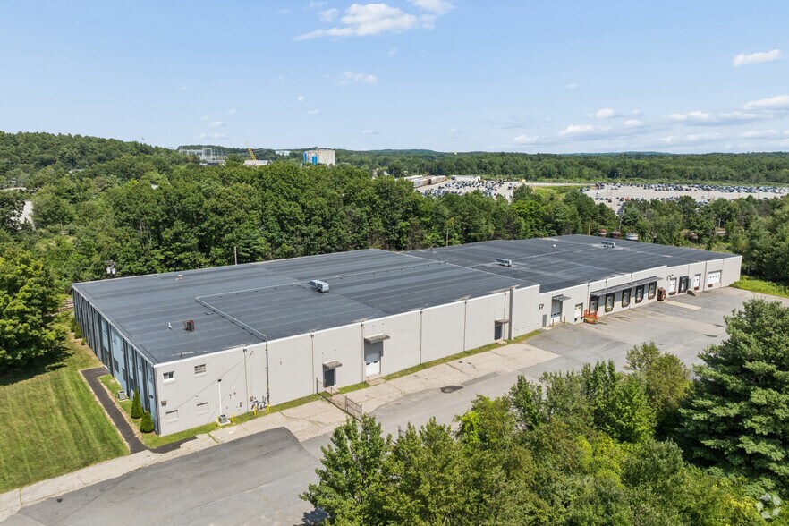 More Photos Of 6 Willow Rd, Ayer Warehouse For Lease