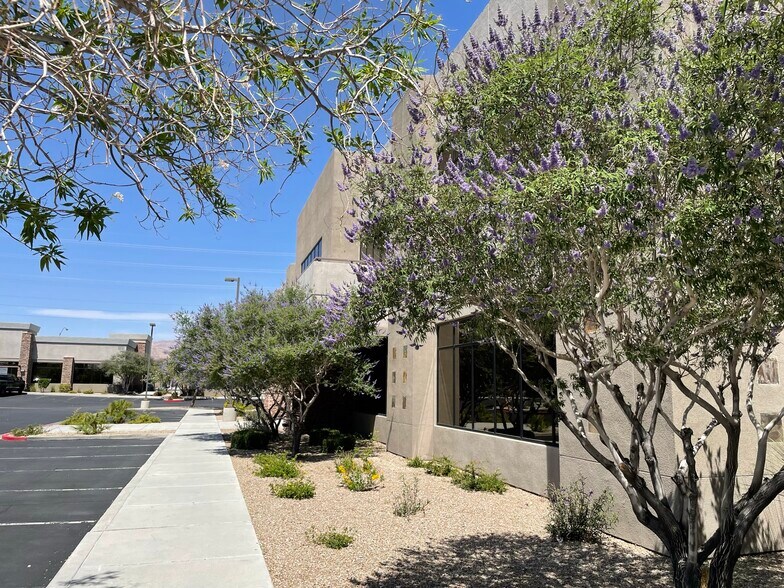 More Photos Of 6010 S Durango Dr, Las Vegas Loft Creative Space For Sale