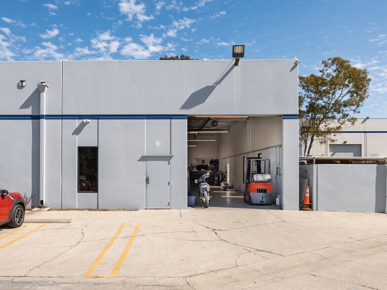 More Photos Of 20600 Gramercy Pl, Torrance Light Manufacturing For Lease