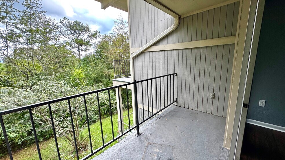 More Photos Of 6270 Aquarius Dr, Alpine Apartments For Sale