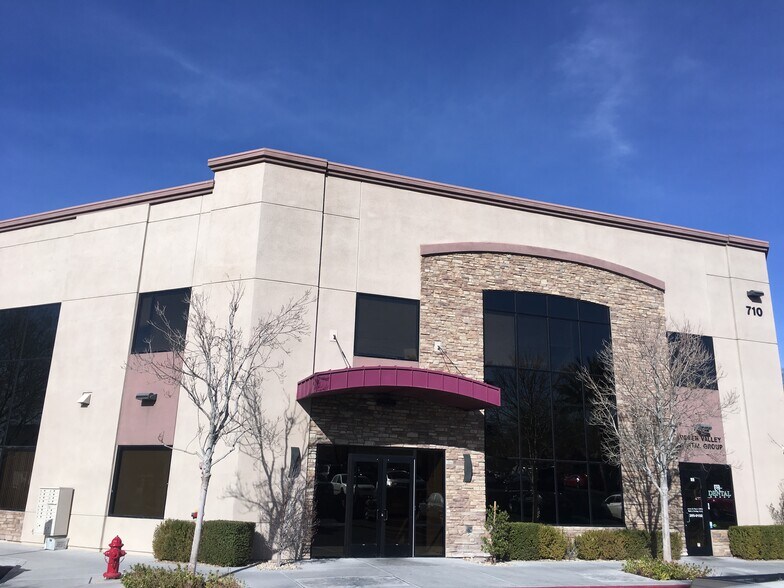 More Photos Of 710 Coronado Center Dr, Henderson Medical For Lease