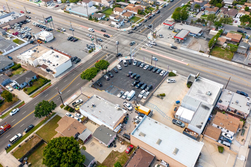 More Photos Of 16720 Lakewood Blvd, Bellflower General Retail For Sale