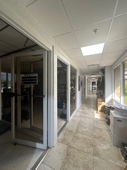 More Photos Of 10575 Old Dixie Hwy, Town Of Nocatee Warehouse For Sale