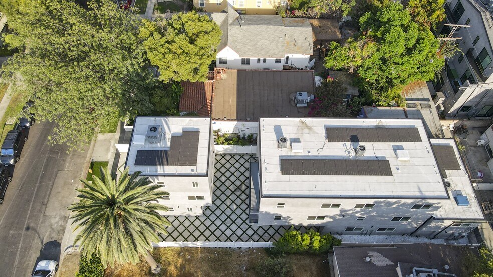 More Photos Of 10828 Hesby St, North Hollywood Apartments For Sale