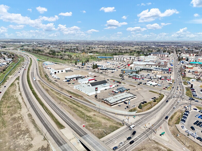 More Photos Of 1276 Trans Canada Way SE, Medicine Hat Showroom For Sale