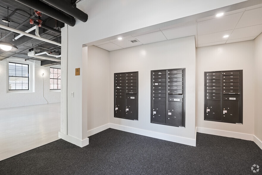 More Photos Of 86 Essex St, Haverhill Apartments For Lease