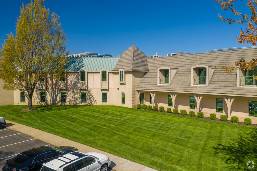 More Photos Of 11111 Nall Ave, Leawood Office For Sale