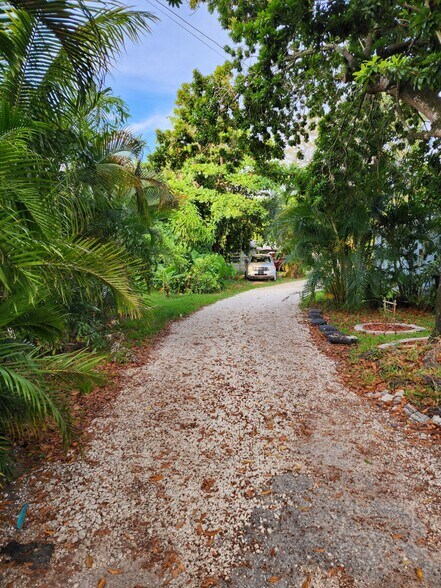 More Photos Of 1872 SW 29th Ave, Fort Lauderdale Land For Sale