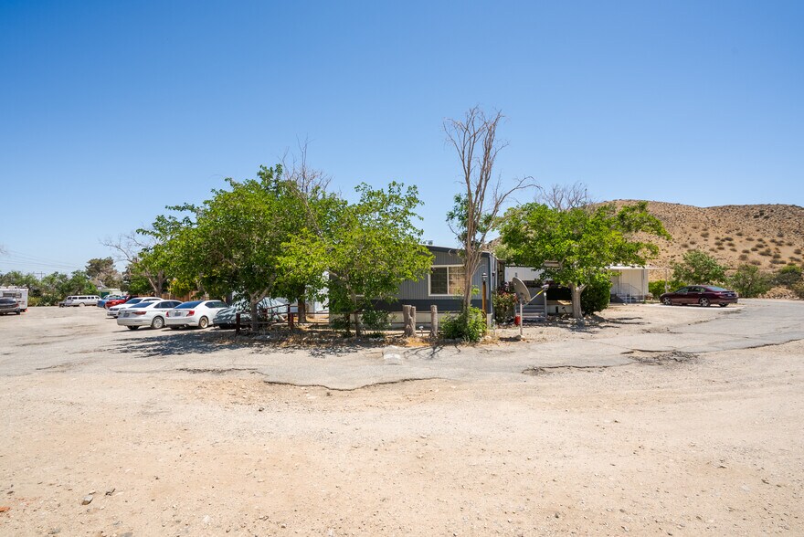 More Photos Of 34220 Cheseboro Rd, Palmdale Multifamily For Sale