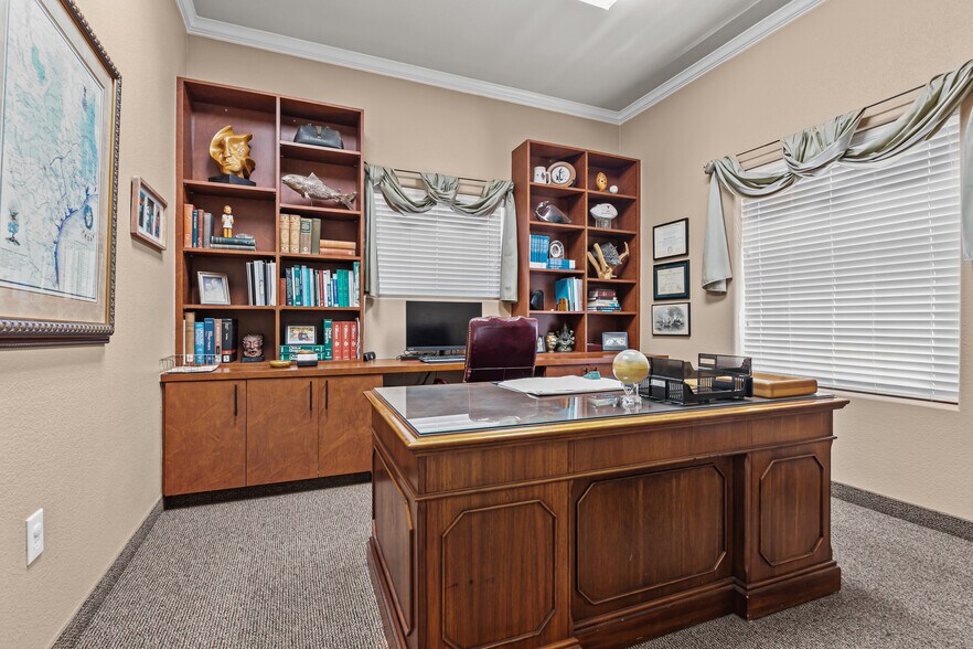 More Photos Of 4501 Medical Center Dr, McKinney Medical For Lease