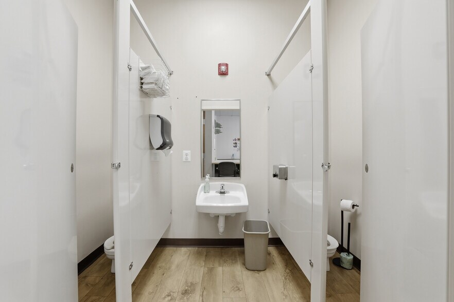 More Photos Of 10713 Tidewater Trl, Fredericksburg Schools For Sale