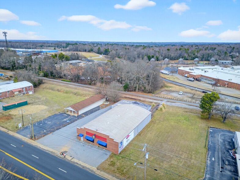 Primary Photo Of 1321 Union St, Spartanburg Freestanding For Lease