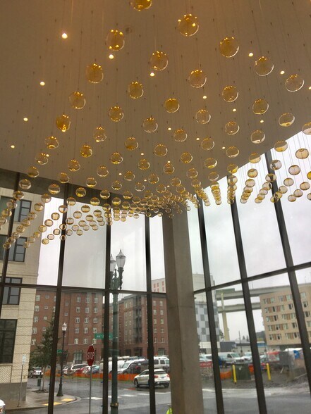 More Photos Of 1455 NW 11th Ave, Portland Apartments For Lease