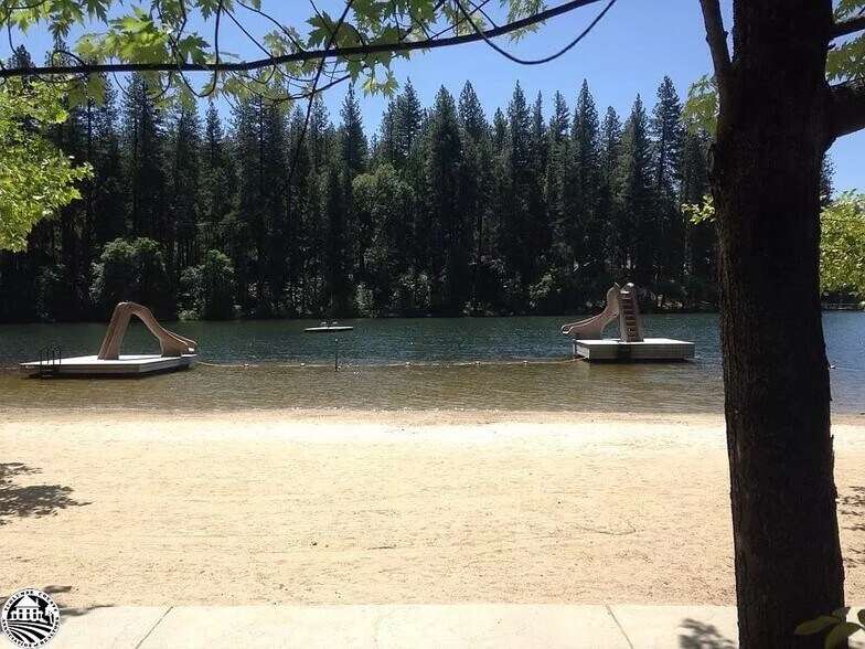 More Photos Of 22671 Twain Harte Dr, Twain Harte Apartments For Sale