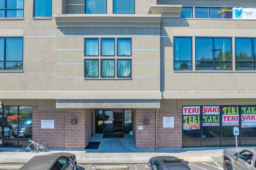 More Photos Of 3929 Bridgeport Way W, Tacoma Storefront Retail Office For Lease