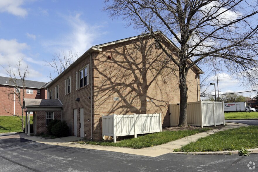 More Photos Of 101 Marchwood Rd, Exton Storefront Retail Office For Sale