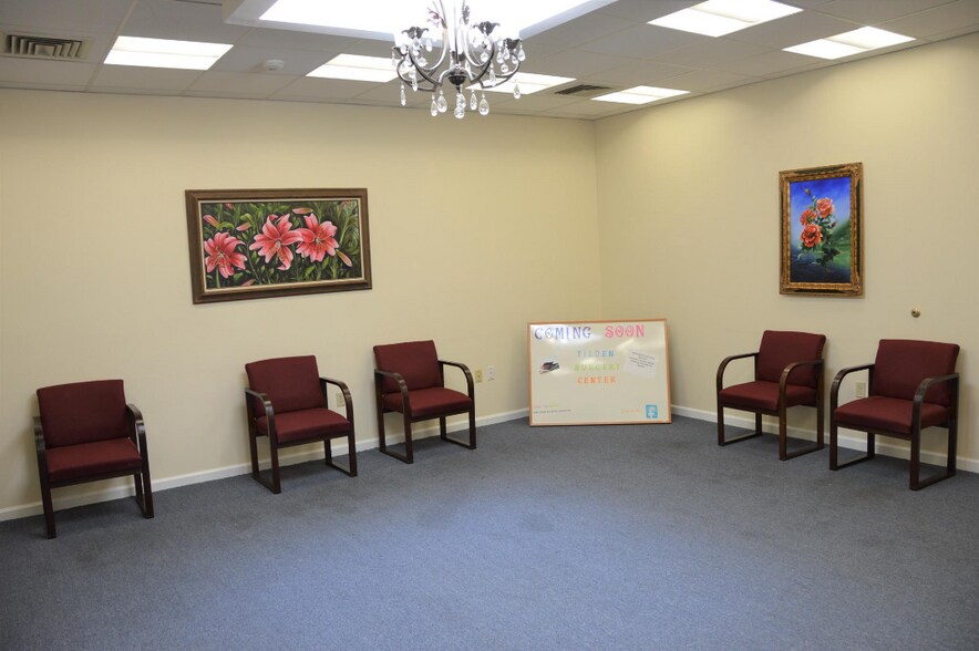 More Photos Of 91 Progress Ave, Pottsville Office For Sale