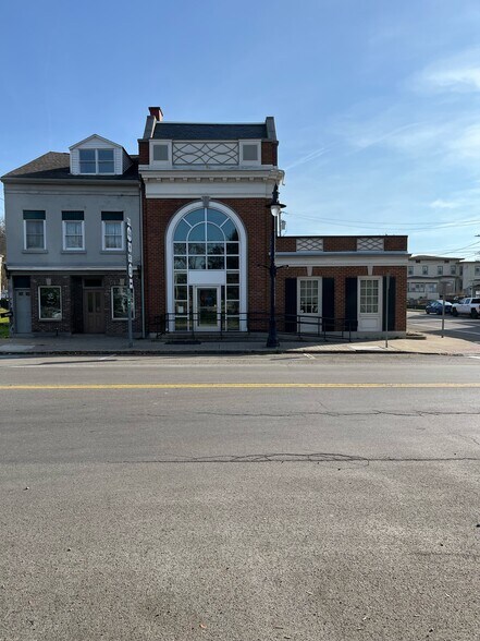 More Photos Of 97 Glasgow St, Clyde Bank For Sale