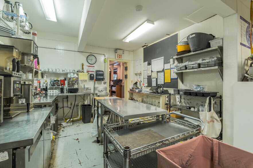 More Photos Of 17 N Main St, Cranbury Restaurant For Sale