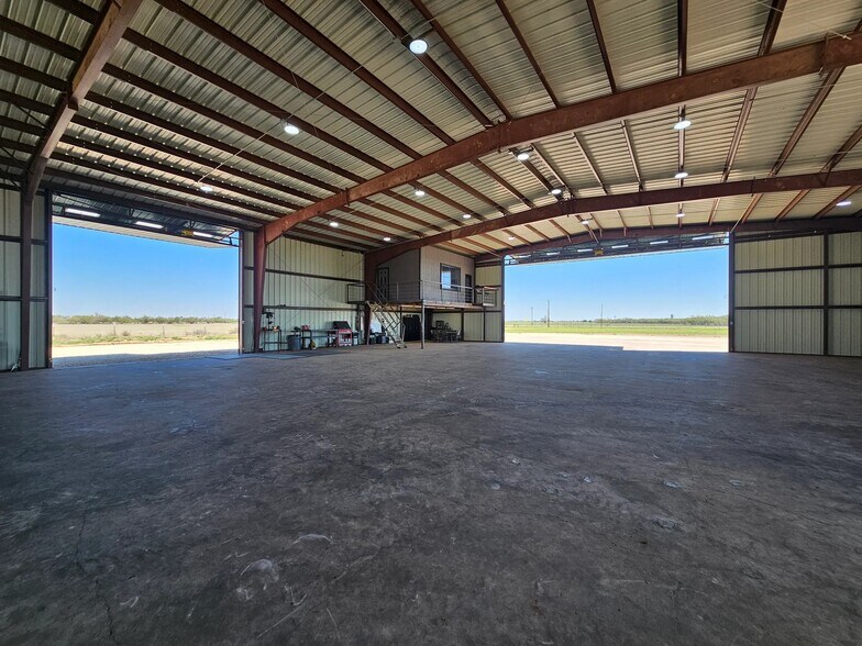 More Photos Of 3098 S FM 707, Tye Warehouse For Lease