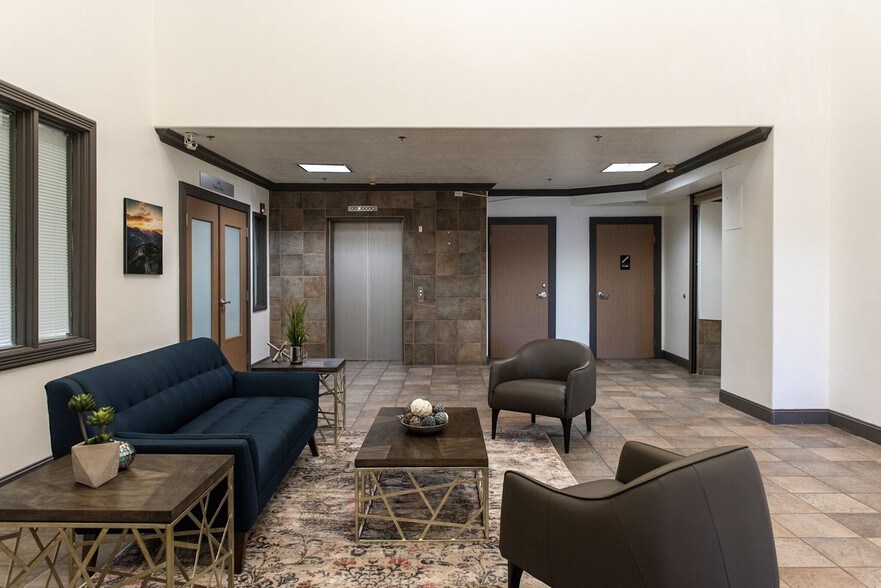 More Photos Of 5296 S Commerce Dr, Murray Office For Lease