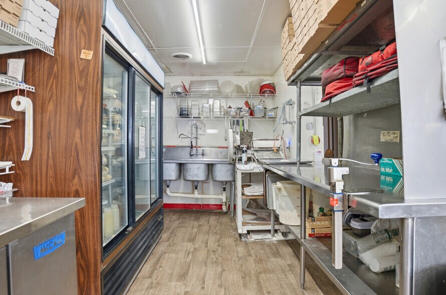 More Photos Of 12 E Main St, Shiloh General Retail For Sale