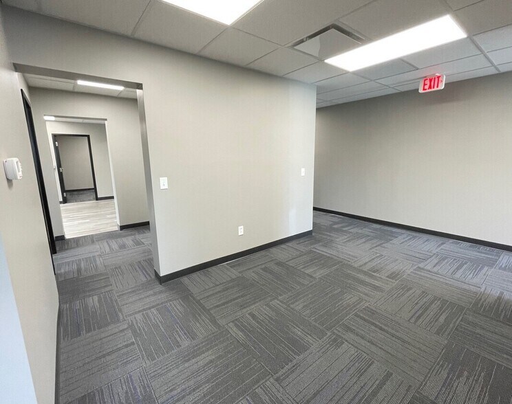 More Photos Of 222 N Buffalo St, Warsaw Office For Lease