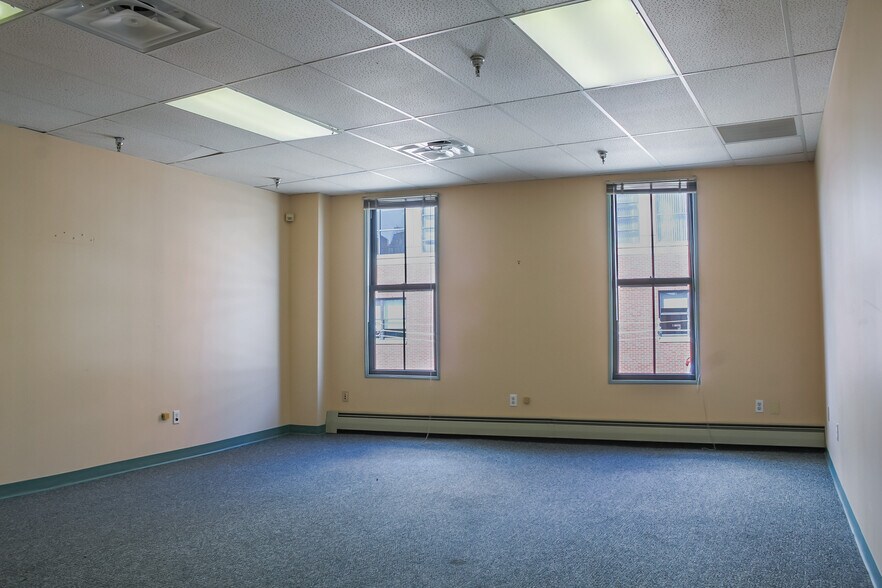More Photos Of 4 Milk St, Portland Office For Lease